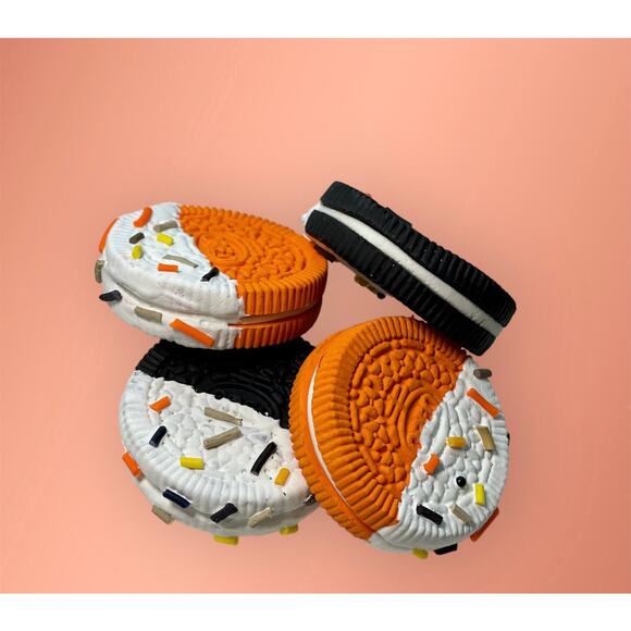 🆕Sets of 4 Fake Fall  Oreos cookies| Faux cookies | False Oreos cookies | Fall - Picture 3 of 12